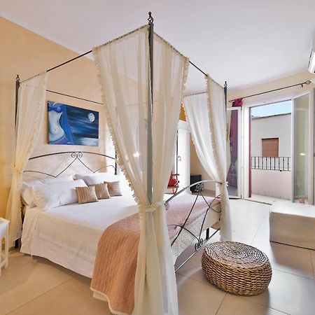 Adua Art Bed & Breakfast Castrignano del Capo Luaran gambar