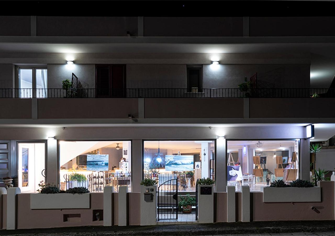 Adua Art Bed & Breakfast Castrignano del Capo Luaran gambar